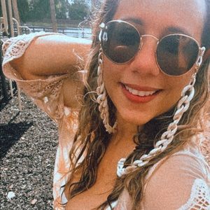 Meet your Posher, Laura